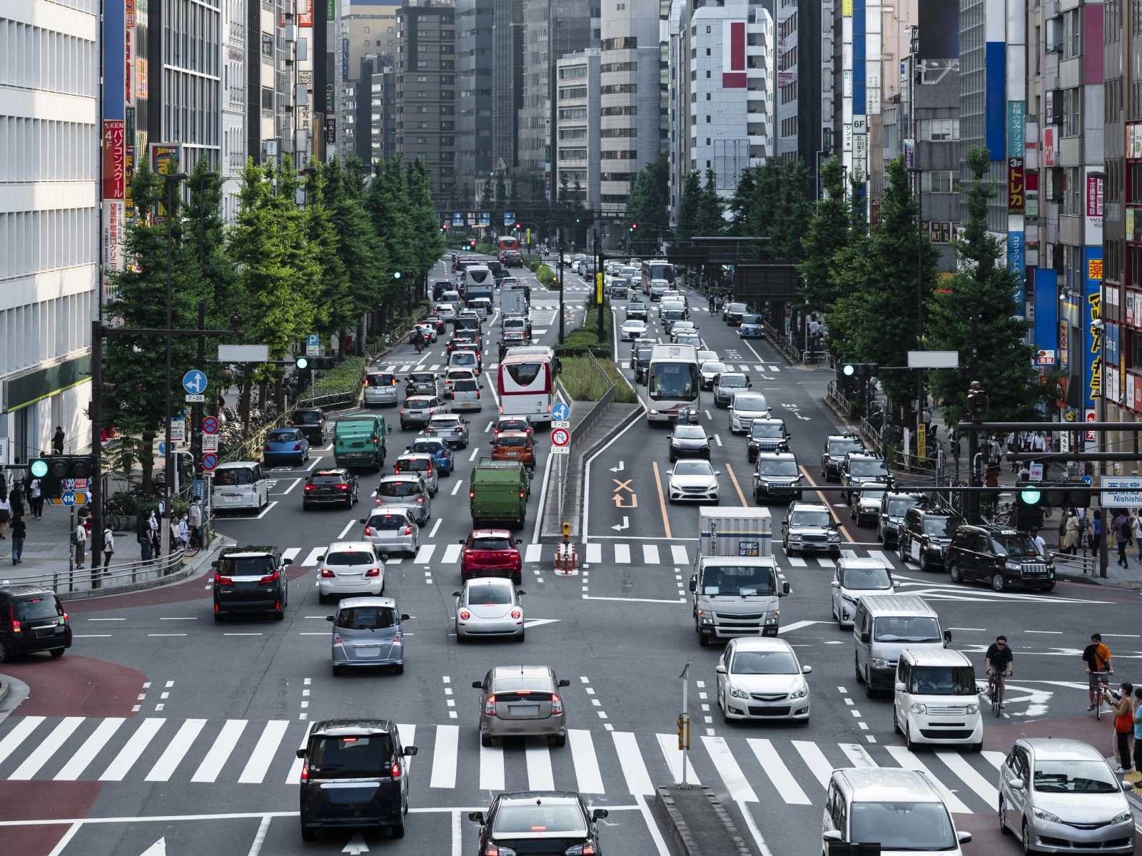 10 อันดับถนนในกรุงเทพมหานคร ที่มีการจราจรติดขัดมากที่สุด