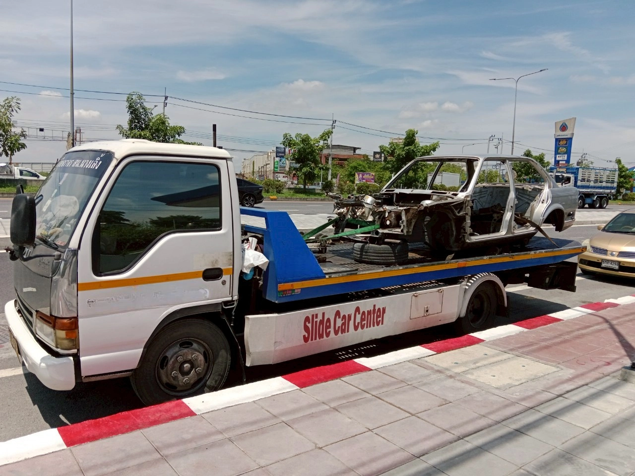 รถขนย้าย สะพานสูง กรุงเทพ