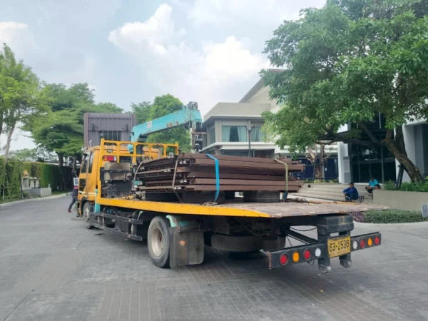 บริการรับขนย้าย ส่งสินค้า หมู่บ้านจัดสรร @ลาดกระบัง กรุงเทพ