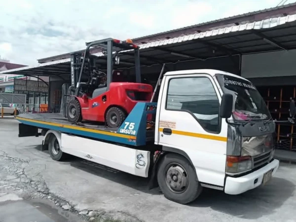 บริการรับขนย้าย Forklift เสีย ยกไปซ่อม @พระโขนง กรุงเทพ