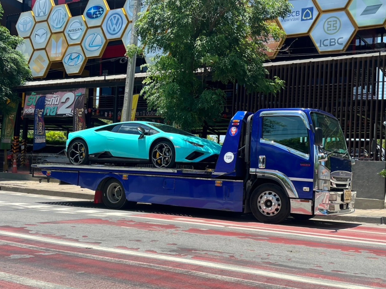 รถสไลด์ ยานนาวา กรุงเทพ