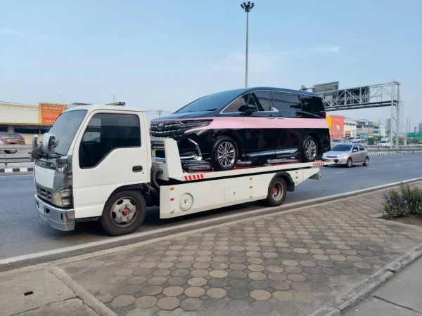 Toyota Alphard @คลองสามวา กรุงเทพ