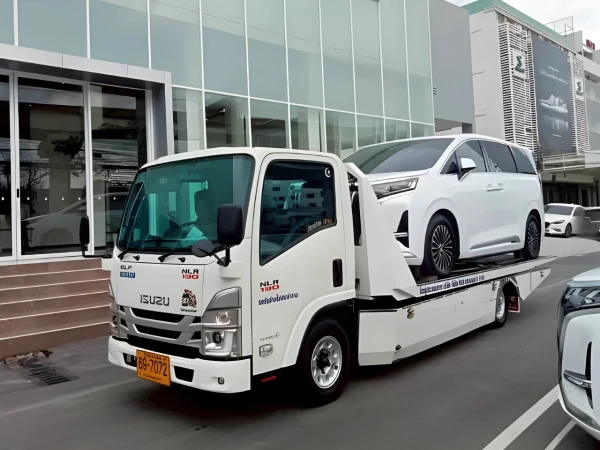 Toyota Alphard @ประเวศ กรุงเทพ