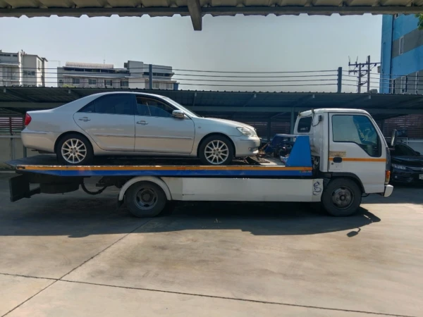 Toyota Camry @นครชัยศรี นครปฐม