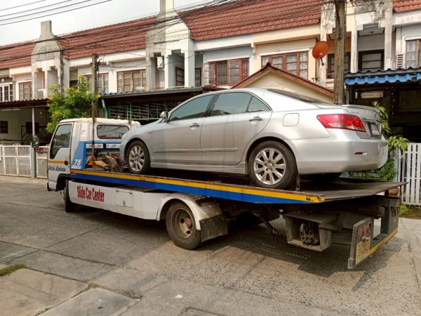Toyota Camry @สายไหม กรุงเทพ