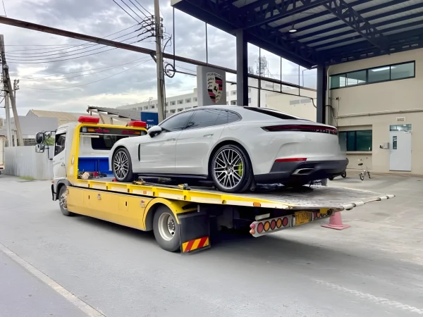 Porsche Panamera @หนองจอก กรุงเทพ