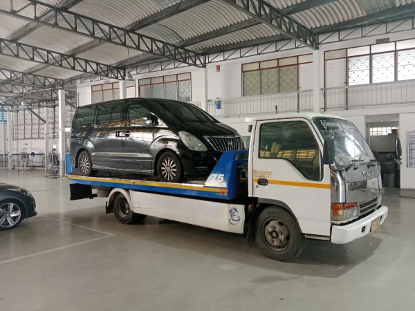 Hyundai H1 @บางเขน กรุงเทพ