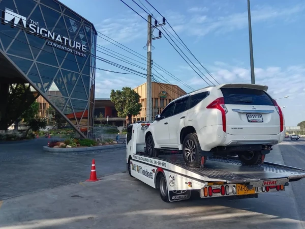Mitsubishi Pajero Sport @เมืองชลบุรี ชลบุรี