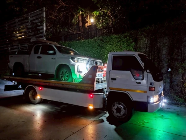 Toyota Hilux Revo @จตุจักร กรุงเทพ
