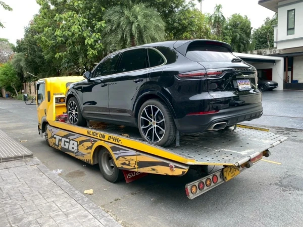 Porsche Cayenne @บางซื่อ กรุงเทพ