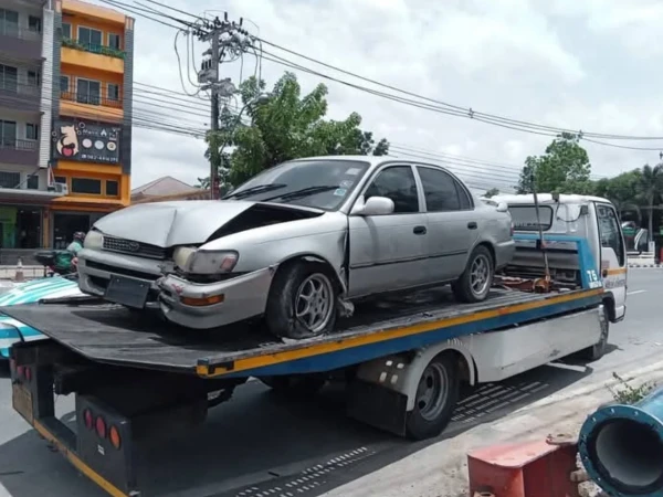 Toyota Corolla @ลาดกระบัง กรุงเทพ