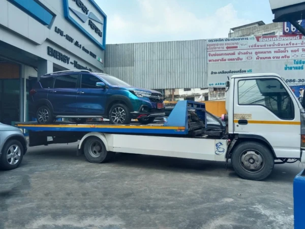 Suzuki Ertiga @บางกะปิ กรุงเทพ