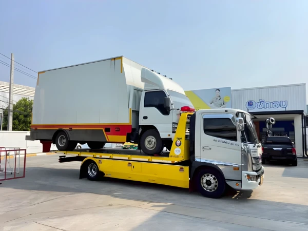 Isuzu NQR @บางพลี สมุทรปราการ