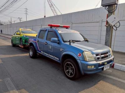 บริการยกรถ-ลากรถ รถเสีย ลากกลับอู่ Taxi ดอนเมือง @ดอนเมือง กรุงเทพ
