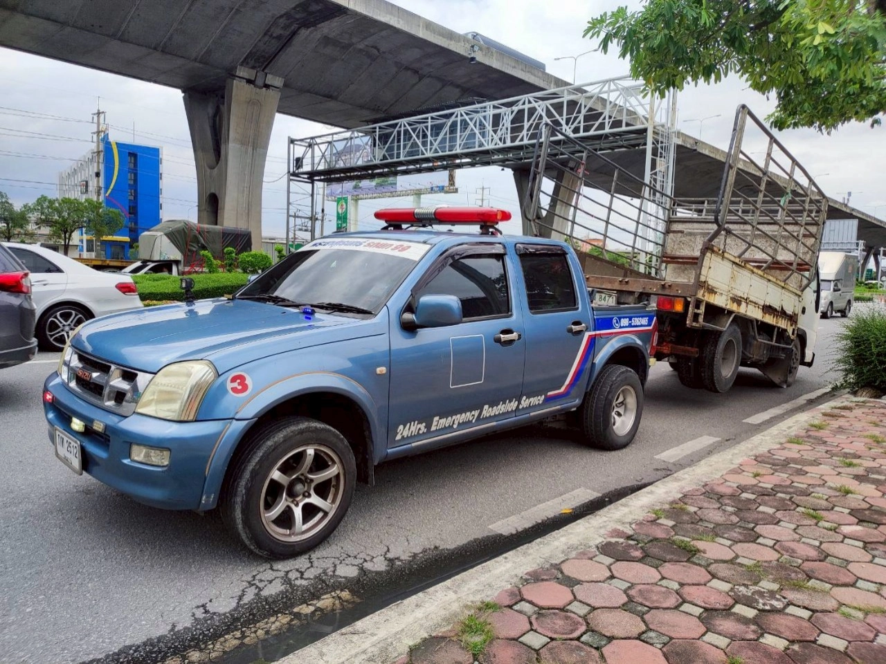 รถยก-รถลาก บางนา กรุงเทพ