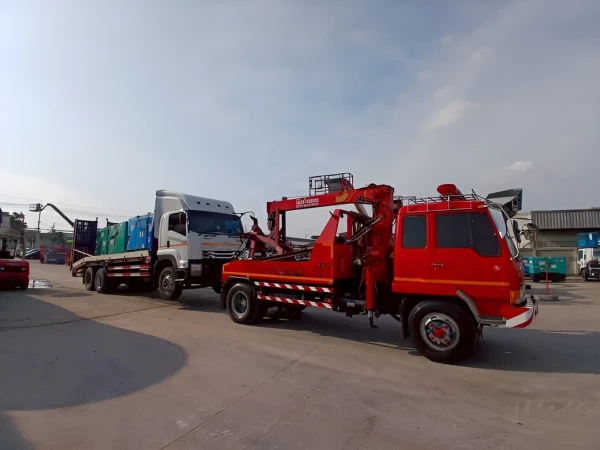 Hino บรรทุก 10 ล้อ @คลองสามวา กรุงเทพ